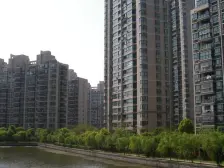 09年沿河景观大3房,税费各付,带产权车位