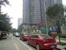 黄泥磅、精装两房、诚心出售、拎包入住。