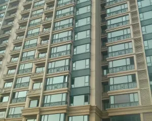 精装房,小区环境优美,位置优越