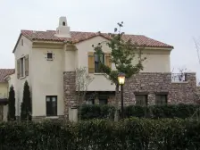 兰乔少有独用近千平好房 大花园风格典雅屋况佳 拎包住