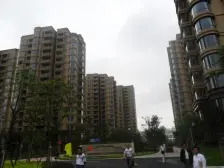 自住精装修:双地铁3+18号线,不靠马路,满五没有个税