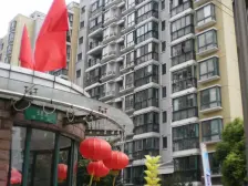 大开间,卫生间全明,品质小区,小区入口附近