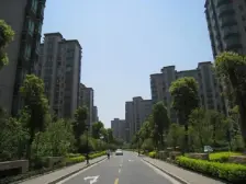 上大·经纬学府涵青花园·4室·2厅顶楼复式,带产权车位