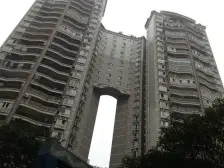 长安华都顶跃带花园 大阳台 装修保养好 双轻轨