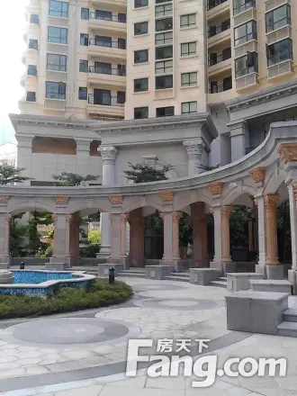 皇巢世家