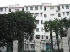 开鲁路382弄小区1室南朝向167.00万元/套出售