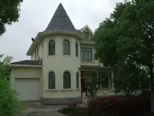 2023年650万装修 泳池 地下影音室 北临河 气派楼梯