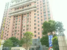 华泽新苑,高楼层采光好,房东诚信出售。