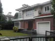 西郊华城7室东朝向4500.00万元/套出售