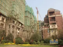 苏河源上叠精装叠墅带院子,地下室和阁楼