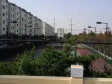 南郊花园 采光好 交通便利 近地铁