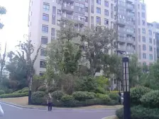 满五年v一 东边套 精装修 大三房 地铁口500 毓秀400米