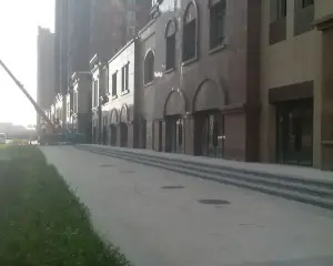 如意河畔 精装修 小区环境好 配套完善