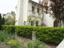 独栋别墅+精装修+大院子+诚心出售