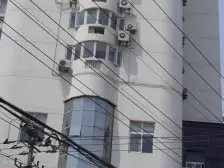 北外滩自家100平左右大露台,次顶楼,全景落地窗景观