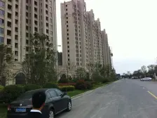 此房满五年,飞机户型,开发商交付,采光无遮挡