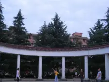 错层大三房,满五年 地铁口, ,看房随时