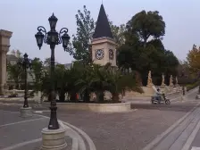 沿河联排,品质别墅,南入户北花园,精装带地暖,