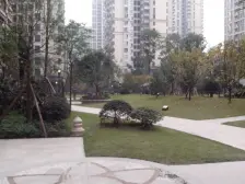 加州新牌坊 中渝山顶道国宾城一房110万