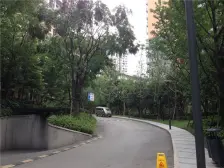 北滨路 龙湖春森彼岸三四五期二房110万