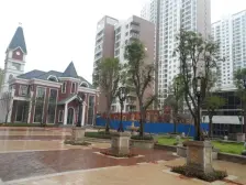 紧挨中南路四大商圈 边户4房 入户花园 可看江