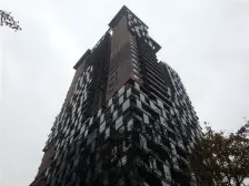 看上江三房 高楼层住家安静 楼下就是轻轨站