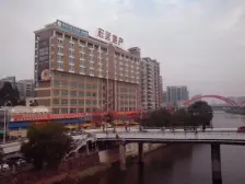 江南世家独栋别墅 有大院子 带三个车位 地铁口物业