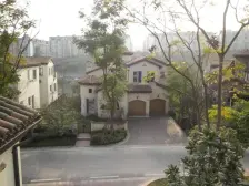 坡岭顿小镇 5室2厅 东南