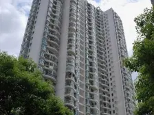 五轨交汇地铁口,低密度,得房率高,精装修采光不遮挡