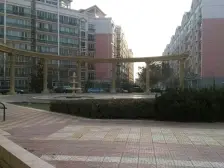 此房精装修 业主保养的好 复式 南北通透 可拎包入住