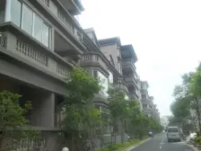 店长推荐近地铁花园小区复试精装修+生活配套方便