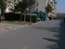 新上大两房 业主急卖 店总推荐客厅宽敞明亮前后无遮挡