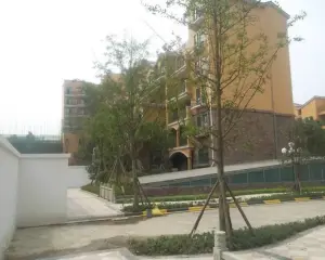 富豪新岸 4室2厅 南