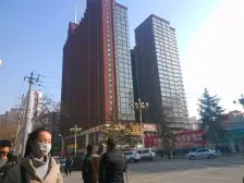 黄河风情线 省政府地铁口 中环广场电梯两室两厅可按揭