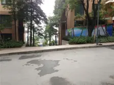 此房位于北滨一路,近观音桥,视野开阔看解放碑 江景