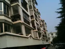 新锦港花园 3室1厅2卫 南