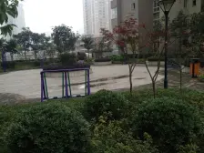 轻轨商圈房,挨着大渡口轻轨站和步行街