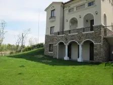 招商联排144.9平H户型 中间套 花园方正诚意卖 拎包住