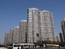 温馨三室采光刺眼,景观楼层视野好,看房方便价格可谈