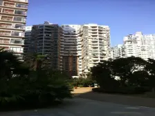 万达华府 1室0厅 西