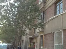 中间楼层,通透户型,配套设施齐全,生活方便