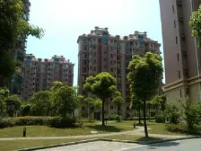 保利金爵公寓 1室1厅 南 北