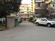 满五一套、双南户型、精装修、交通便利、诚意出售