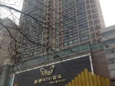 静宁路十字 小区环境好 南北通透 格局方正 有电梯