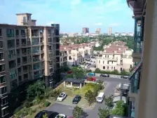 小区安静位置,中高楼层,视野开阔,毛坯房便利