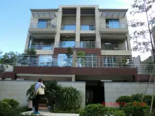 宏远御庭山一楼复式 带院子 诚意卖