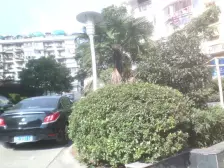 CBD商圈飞鹤花园精装三室直接入住