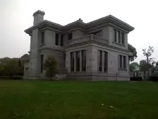 此房满五年 普通住宅税少 户型正气通风佳,一梯两户