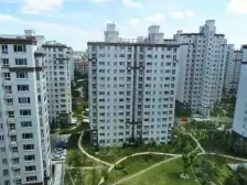 华银坊新上飞机户型大三房+南北通风+采光好+中间位置