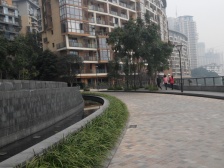 北滨路 龙湖春森彼岸一二期二房135万
